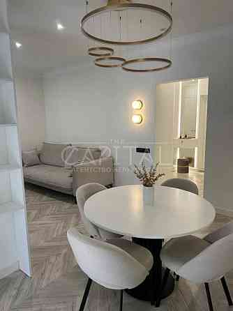 Аренда  Квартира  Набережно-Рыбальская дорога Киев Киев