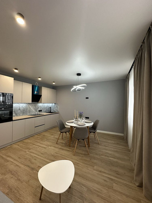 Квартира 52м Скай Сити Будова Варненская Одесса - изображение 5