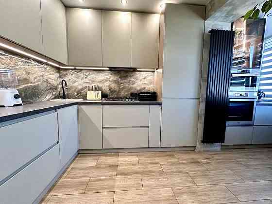 Продам 2к квартиру на Солнечном Дніпро