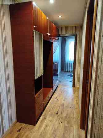 Простора 3-х кімнатна квартира, Район 173 квартал/Молодіжний Кривой Рог