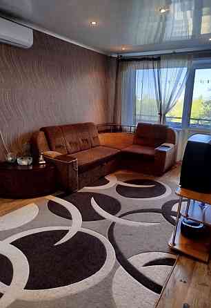 Простора 3-х кімнатна квартира, Район 173 квартал/Молодіжний Кривой Рог