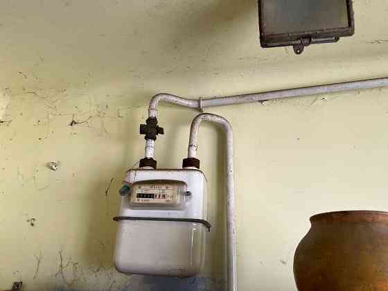 Соборна 58. 2-х 56м під ремонт, 5/5пов, центр, базар 5хв пішки Сарни