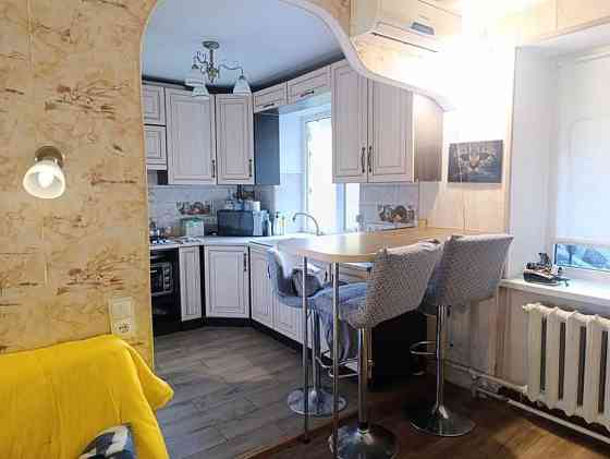 Продам квартиру на Черемушках в отличном состоянии, 2 комнаты Одесса