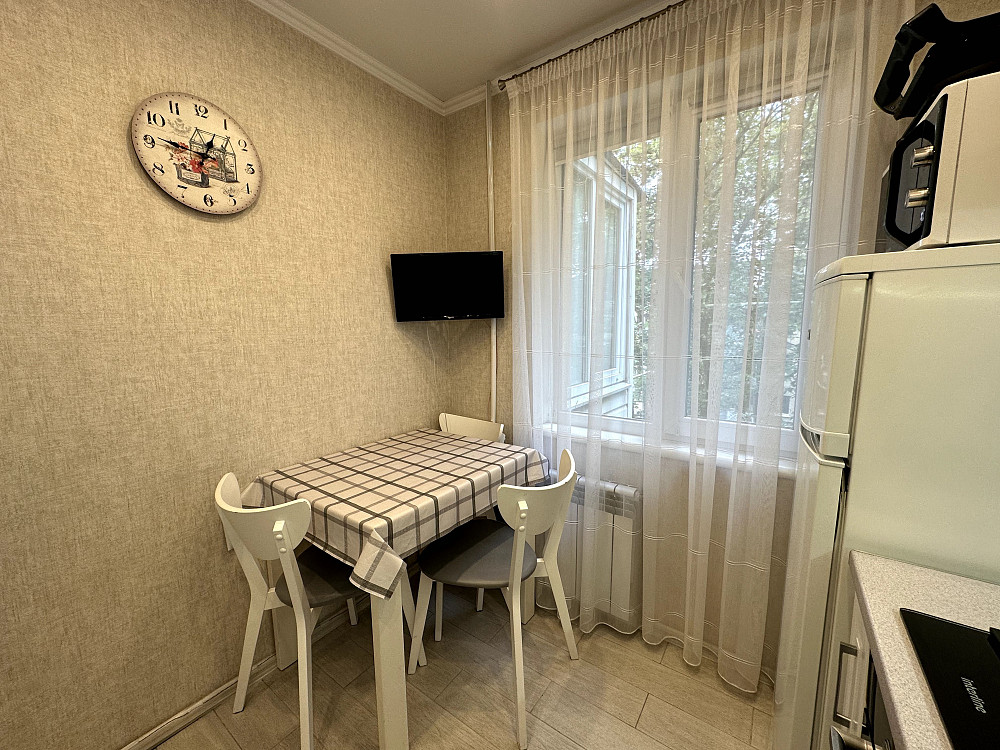 2 комнатная квартира Черемушки Филатова евроремонт средний этаж Одеса - зображення 6