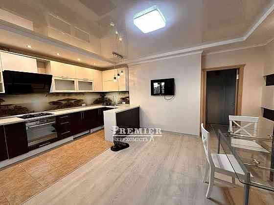 Квартира з ремонтом. Цегляний будинок на Сахарова. 72 кв.м. Одесса