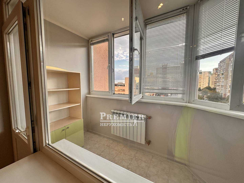 Квартира з ремонтом. Цегляний будинок на Сахарова. 72 кв.м. Одесса - изображение 2