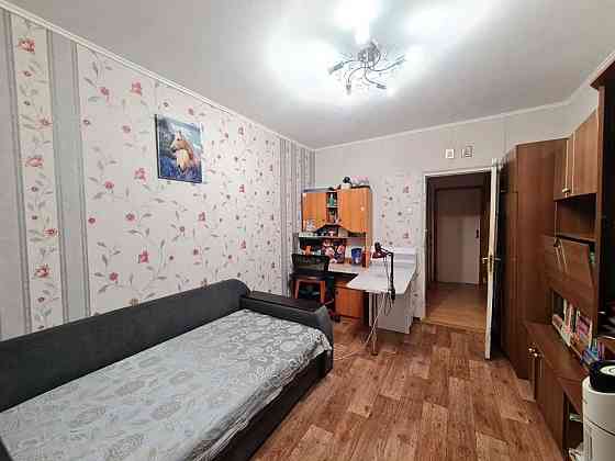 Продам 3-х комнатную квартиру на Бочарова Одесса