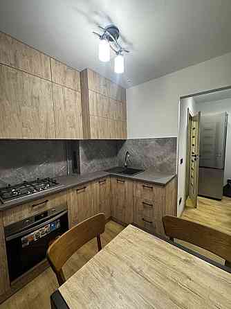 Оренда двохкімнатноі квартири вул . Незалежності , 39 / Стометрівка Івано-Франківськ