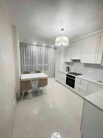 Оренда 1к.квартира ЖК Варшавський на,вул.Олександра Олеся 6А Киев