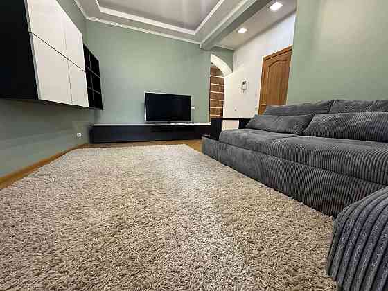 Довгострокова оренда. 2 к. О. Гончара, 6. Без комісії. Киев