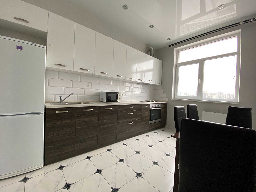 2-кімн у ЖК Елегант, Жилянська 118, метро Вокзальна та Університет Киев - изображение 2