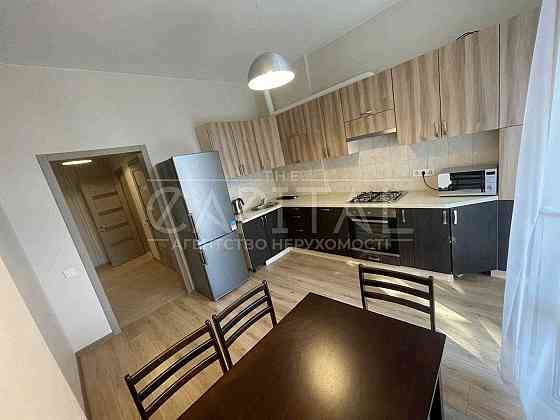 Оренда / Квартира / 73 м2 / Подільський район / вул. Воздвиженська Киев