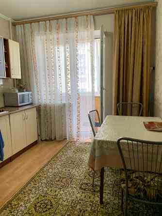 Сдапм на год и более 1 комнатную в Монолите Черноморск