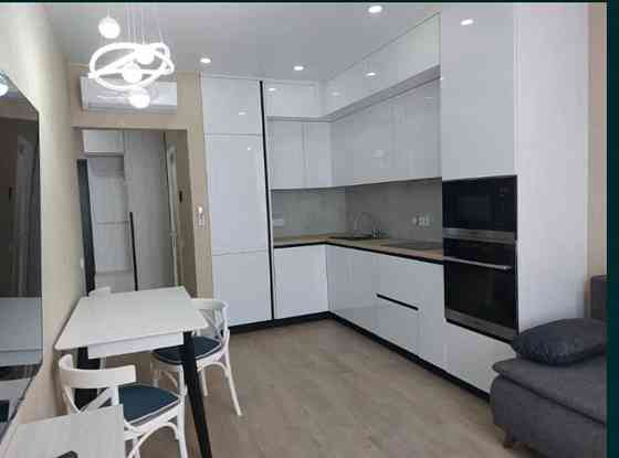 ЖК Варшавський 2, Олександра Олеся 9-А Киев