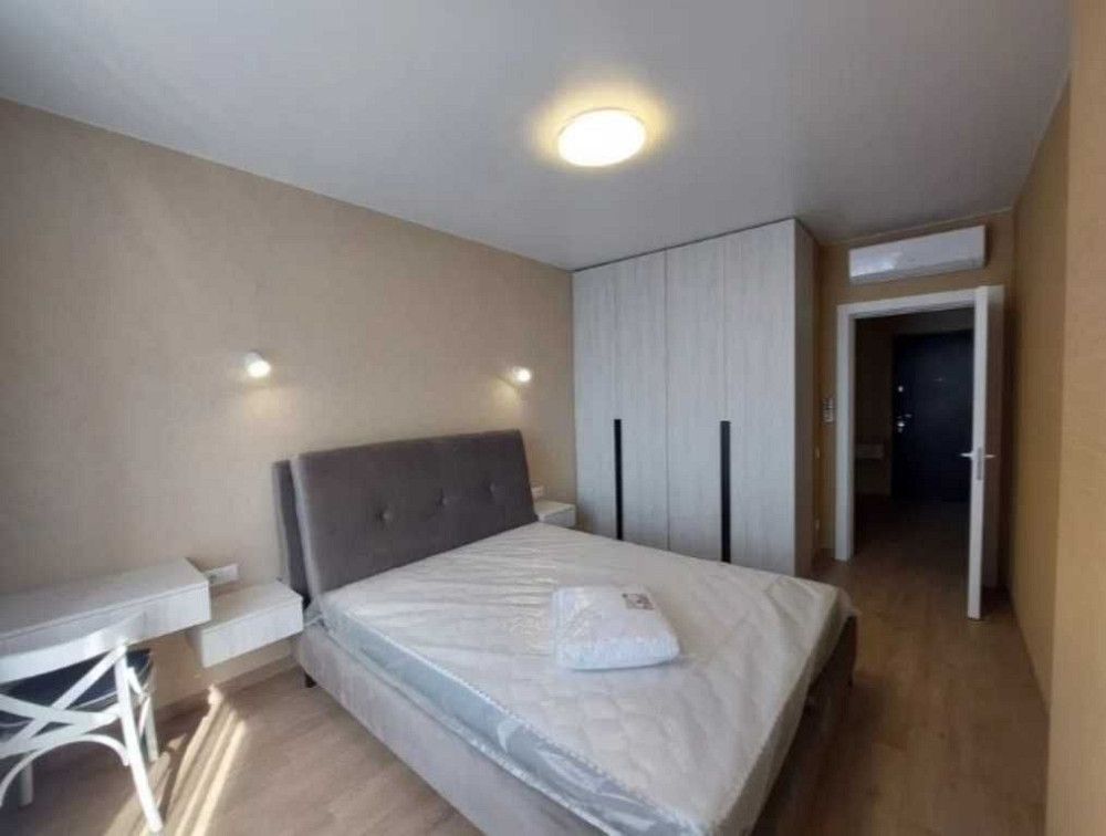 ЖК Варшавський 2, Олександра Олеся 9-А Киев - изображение 4