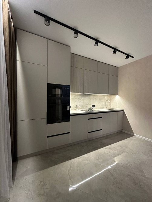 Краснова 60 жемч Кадорр Квартира новая Одесса - изображение 1