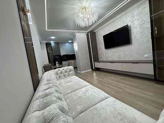 Продам простору двокімнатну на березі річки Ивано-Франковск