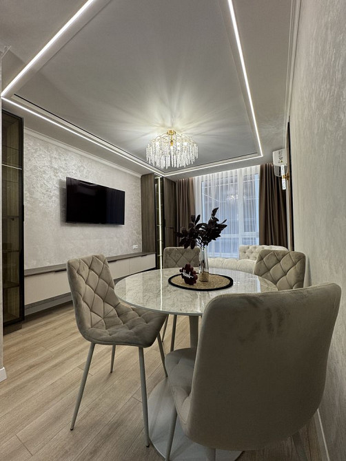 Продам простору двокімнатну на березі річки Ивано-Франковск - изображение 1