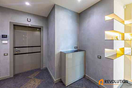 Без %; ЖК Перовський; 105 кв.м.; Генератор; м. Дарниця 10 хв їзди Киев