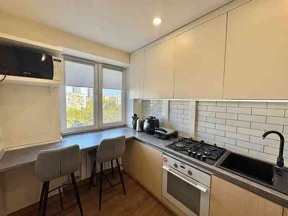 Продам 2к квартиру на Победе-4 Дніпро