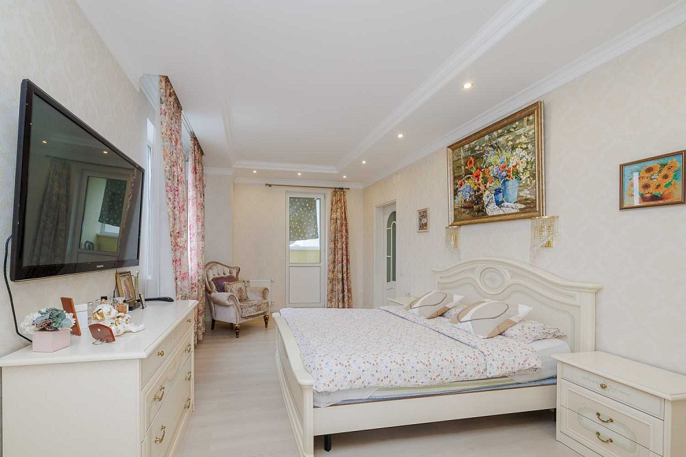 БЕЗ % Продаж квартири на Воробйова Киев - изображение 3