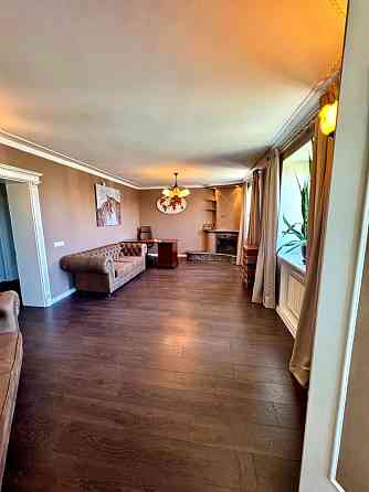 Ексклюзив! Елегантні трирівневі апартаменти 290 м²  Драгоманова 17 Киев