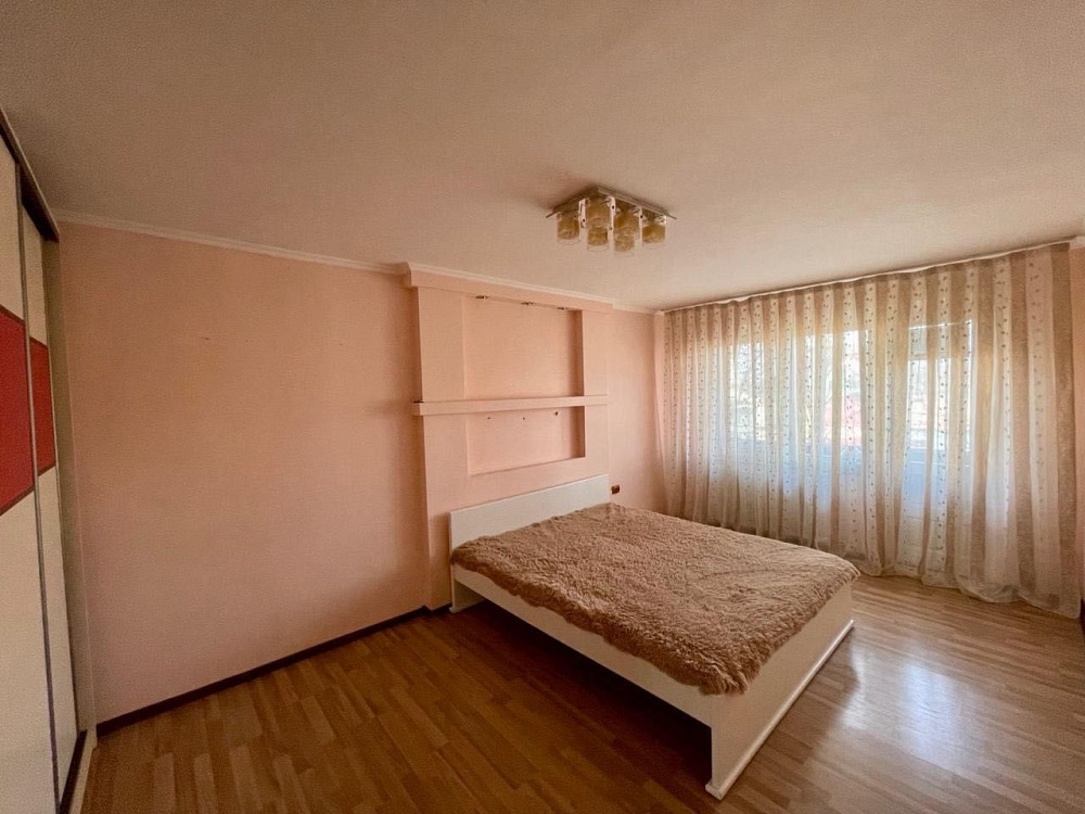 Оренда 3х кімнатної квартири в центрі м.Тячів Тячев - изображение 6