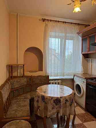 Двокімнатна квартира  в оренду  Марка Вовчка  8500 +КП Рівне