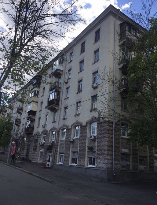 Простора 2-кімнатна квартира біля метро Голосіївська Киев - изображение 8