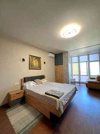 Квартира в ЖК Аквамарин на 16 станции Большого фонтана с прямым видом! Одесса