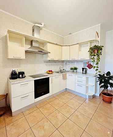 Оренда двокімнатної квартири в центрі Київа Коновальця 36В Киев