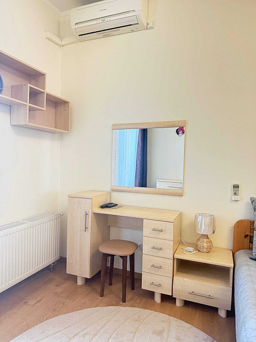 Оренда двокімнатної квартири в центрі Київа Коновальця 36В Киев - изображение 4