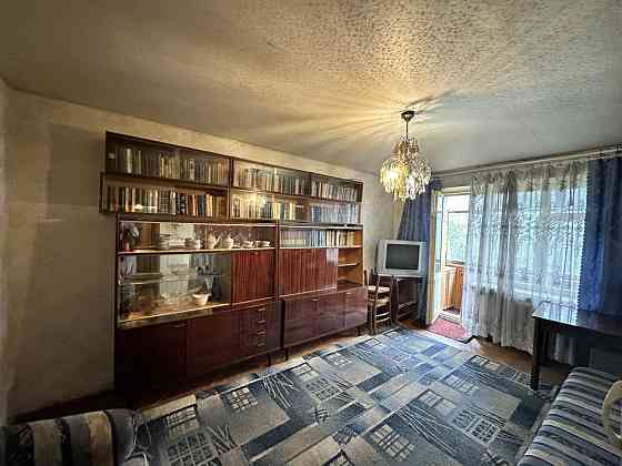 Сдам 2-х.кв. Ул. Строителей . М. Дарница 5 мин ходьбы Киев