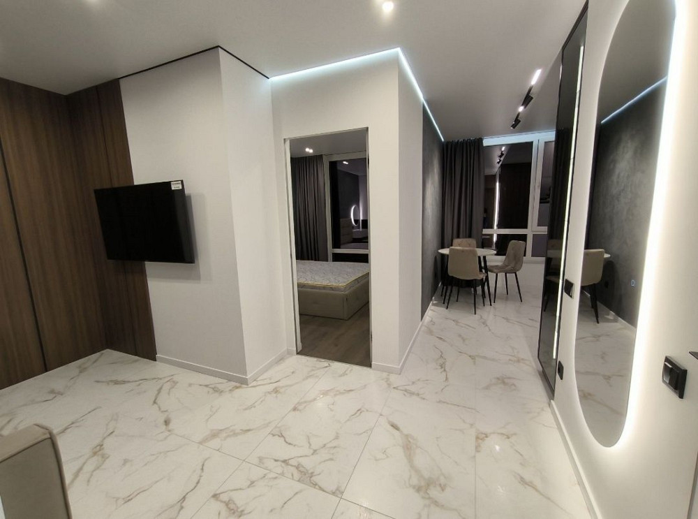 Продаж! 1к кв .ЖК Фемелі Плаза центр. Ивано-Франковск - изображение 2