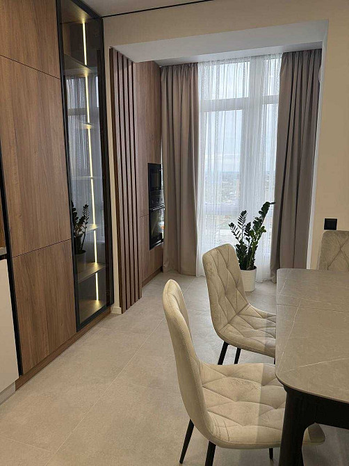 Квартира в центрі з ремонтом — заїжджай і живи вже сьогодні! Ивано-Франковск - изображение 2