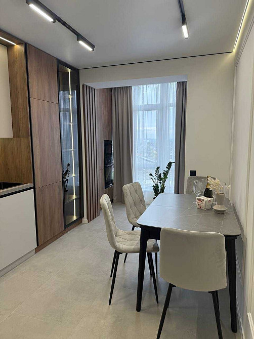 Квартира в центрі з ремонтом — заїжджай і живи вже сьогодні! Ивано-Франковск - изображение 4