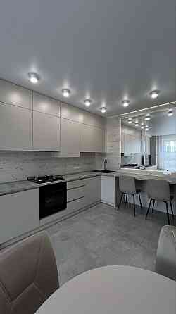 Сучасна однокімната квартира! ЖК На Щасливому!!! Ровно