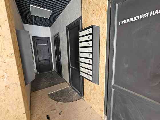 Велика квартира із автономним опаленням на  зручному поверсі. Центр Черкассы