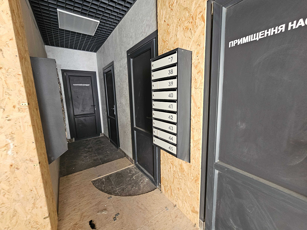 Велика квартира із автономним опаленням на  зручному поверсі. Центр Черкассы - изображение 5