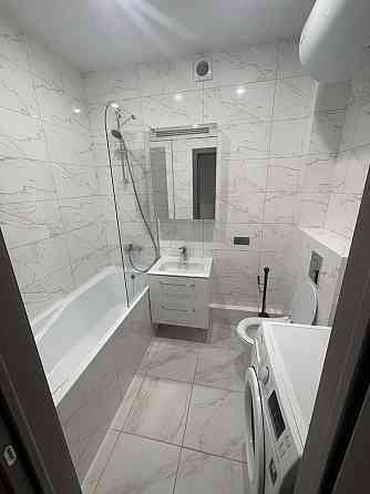 Продаж 1-кімнатної квартири, жк медовий. 42кв. м. Власник Киев