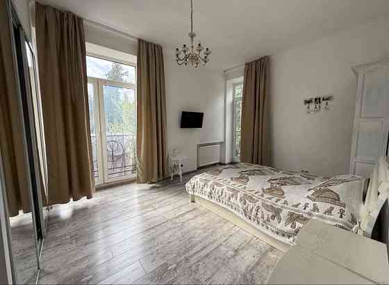 Продається 2 кімнатна квартира красивий ремонт та повна комплектація Буча