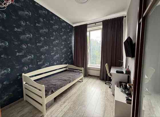 Продається 2 кімнатна квартира красивий ремонт та повна комплектація Буча