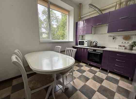 Продається 2 кімнатна квартира красивий ремонт та повна комплектація Буча