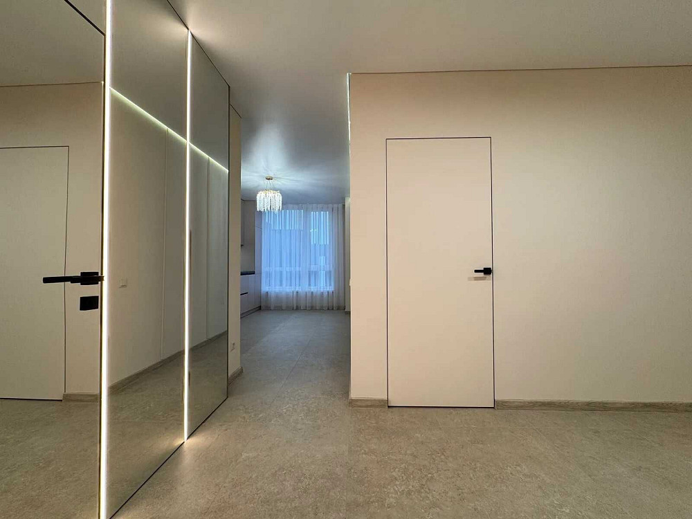 Стильна однокімнатна з ремонтом поруч ТЦ Veles Mall Ивано-Франковск - изображение 2