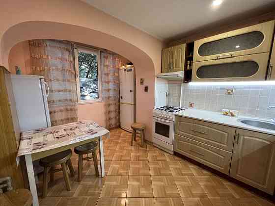 2 комнатная чешка ул. Героев Майдана 85 р-н Парка Жовтневого Чернівці