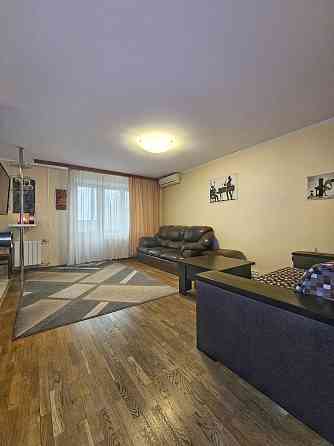 Продаж трикімнатної Деснянський район Киев