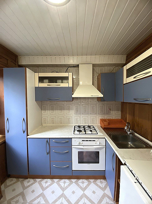 Сдаю квартиру  у Печерському районі, біля метро(4 хв.пішки). Київ - зображення 1