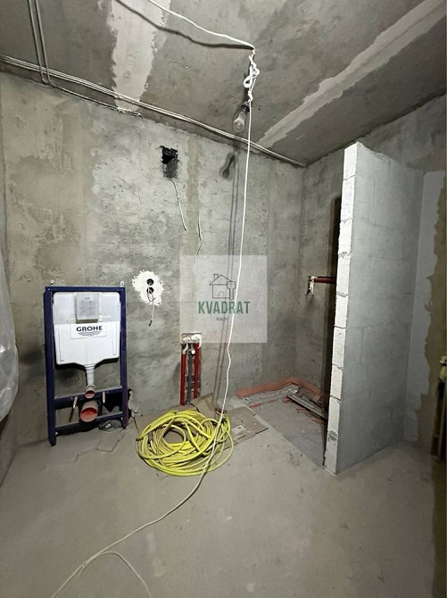 Продам велику 2-кімнатну квартиру,готову під ваш ремонт Каменец-Подольский - изображение 3