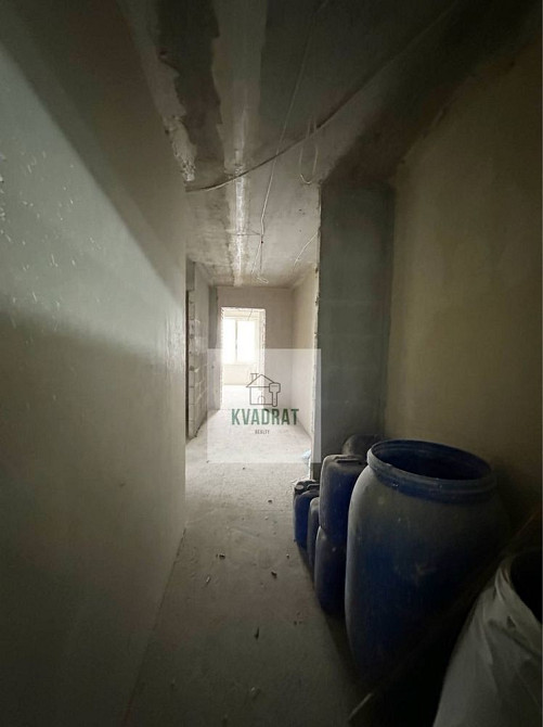 Продам велику 2-кімнатну квартиру,готову під ваш ремонт Каменец-Подольский - изображение 6