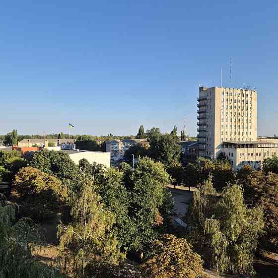 Продається 3- кімнатна квартира,в якій є світло 24/7 Кропивницький